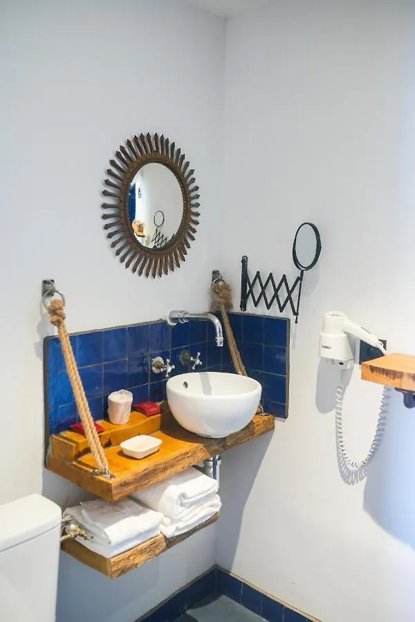 O Petit Monde Hotel Sanary-sur-Mer
